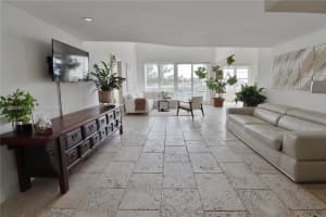 6770 Indian Creek Dr, Miami, FL 33141, - MLS#A11826289