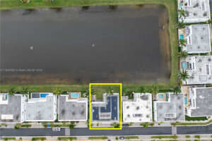 10272 NW 75th Terrace, Doral, FL 33178, - MLS#A11826308