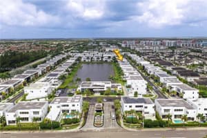 10272 NW 75th Terrace, Doral, FL 33178, - MLS#A11826308