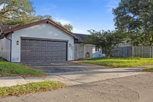 50 Forest Cir, Hollywood, FL 33026, - MLS#A11826321