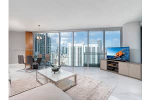 92 SW 3rd St APT 3901, Miami, FL 33130, - MLS#A11826326