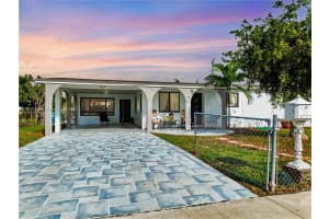 10441 Sw 150th Ter, Miami