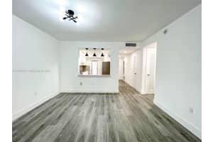 2005 Sans Souci Blvd 107 North Miami, FL 33181 - MLS#A11826352