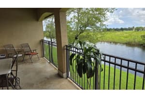 230 Sw 117th Ter, Pembroke Pines