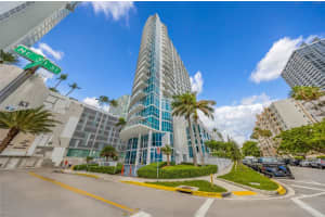 480 Ne 30th St 1402, Miami