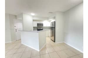 3480 N Pinewalk Dr N 124, Margate
