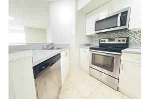 3480 Pinewalk Dr N APT 124, Margate, FL 33063, - MLS#A11826534