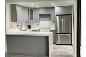 671 NE 195th St APT 228E, Miami, FL 33179, Sold 07/28/25
