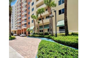 18800 Ne 29th Ave 627, Aventura