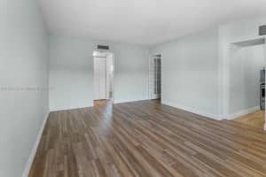 7910 Taft St APT 304, Pembroke Pines, FL 33024, - MLS#A11826623