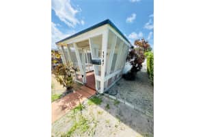 1747 NE 169th St #1747, North Miami Beach, FL 33162, - MLS#A11826637