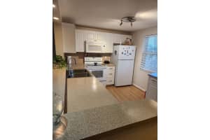 431 SE 3rd St APT 305, Dania Beach, FL 33004, Sold 08/25/25
