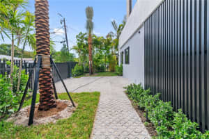 4235 NW 1st Ave, Miami, FL 33127, - MLS#A11826706