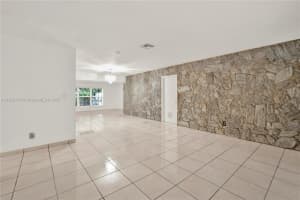 MLS# A11826745, Hollywood, Florida 33023