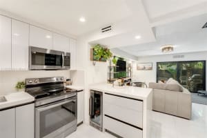 3214 W Trade Ave, Miami, FL 33133, - MLS#A11826749