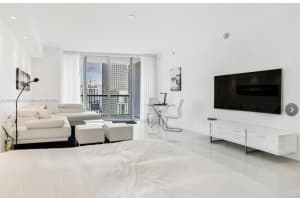 475 Brickell Ave APT 4310, Miami, FL 33131, - MLS#A11826809