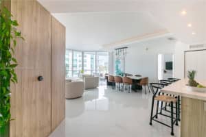 3131 Ne 188th St 2-605, Aventura