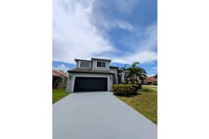 335 Sw 183rd Way, Pembroke Pines