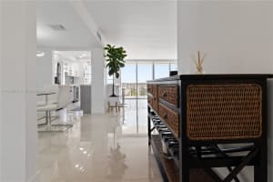 18081 Biscayne Blvd APT 801, Aventura, FL 33160, - MLS#A11826921