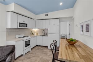 3850 Charles Terrace, Miami, FL 33133, - MLS#A11826925