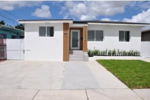 261 NW 46th Ave, Miami, FL 33126, Sold 08/06/25