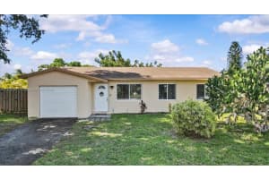 7307 Sw 8th St, North Lauderdale