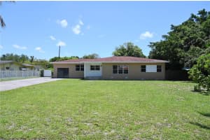 13701 Nw 1st Ave, Miami