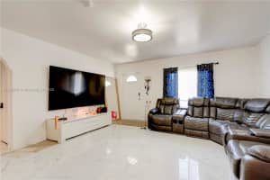 13645 Nw 3rd Ave, North Miami