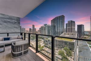 88 SW 7th St Apt 2107, Miami, FL 33130, - MLS#A11826997