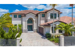 14995 Sw 12th Ln, Miami