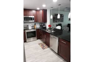 900 NE 12th Ave APT 302, Hallandale Beach, FL 33009, - MLS#A11827042