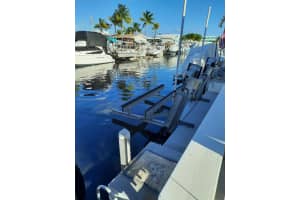 211 Banyan Ln, Tavernier, FL 33070, Sold 08/22/25