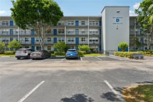 13450 Sw 3rd St 408d, Pembroke Pines