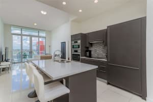 7825 Nw 107th Ave 817, Doral