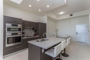 7825 NW 107th Ave Apt 817, Doral, FL 33178, - MLS#A11827109
