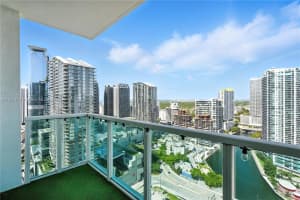 31 Se 5th St 4021, Miami