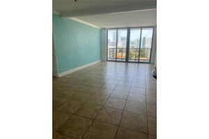 401 69th St 900, Miami Beach