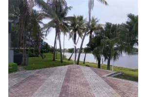 4441 Collins Ave, Miami Beach, FL 33140, - MLS#A11827168