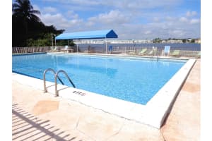 1301 NE Miami Gardens Dr #621w, Miami, FL 33179, Sold 01/01/26