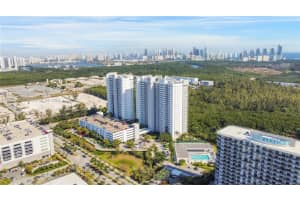 14951 Royal Oaks Ln APT 908, North Miami, FL 33181, Sold 10/15/25