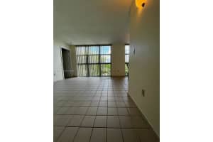 11790 SW 18th St Apt 321-3, Miami, FL 33175, - MLS#A11827293