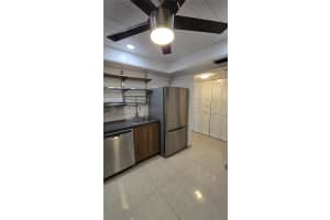 1000 Parkview Dr APT 218, Hallandale Beach, FL 33009, - MLS#A11827296
