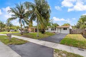 410 NE 58th Ct, Fort Lauderdale, FL 33334, - MLS#A11827347