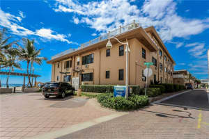 3300 N Surf Rd 3a, Hollywood