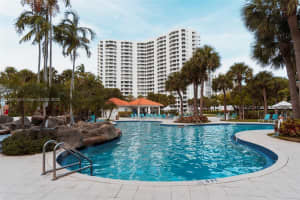 3300 Ne 192nd St 701, Aventura