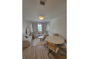 810 7th St Unit 206, Miami Beach, FL 33139, - MLS#A11827422