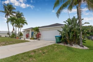 2607 Surfside Blvd, Cape Coral, FL 33914, - MLS#A11827427