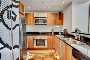 300 S Biscayne Blvd l 626, Miami, FL 33131, - MLS#A11827439