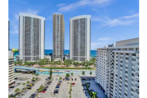 1833 S Ocean Dr 1702, Hallandale Beach