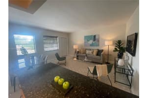 4051 NE 13th Ave Apt 55-3, Oakland Park, FL 33334, - MLS#A11827483